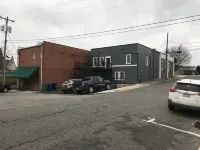 Mayberry & Main - 'The Mayberry Suite' Hotels in Mount Airy