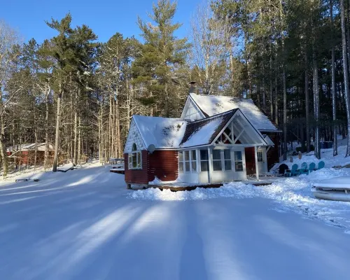 Near Munising Snowmobile Trails. Ride Out from the Property Hotels in Munising Township