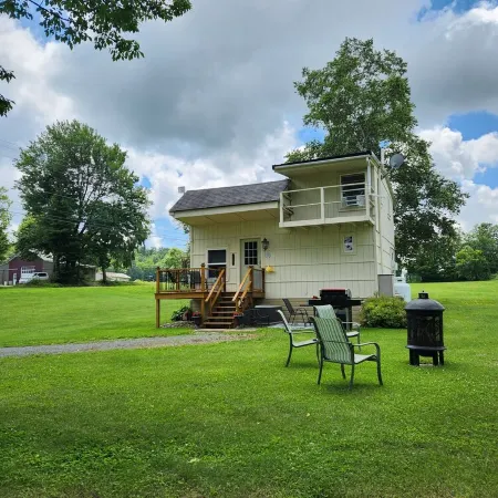Cozy Country Cottage located in Greenwich, NY