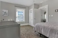 Sunshine House in Mason, Beautiful Cozy Cottage