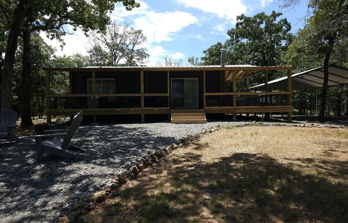 Kritter Holler Cabin a secluded relaxing retreat surrounded by beautiful nature.
