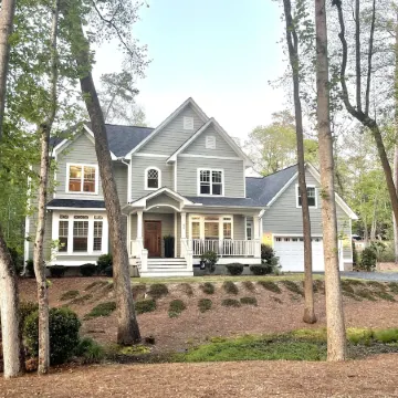 Newly updated home near Pinehurst resort & No. 2 clubhouse!