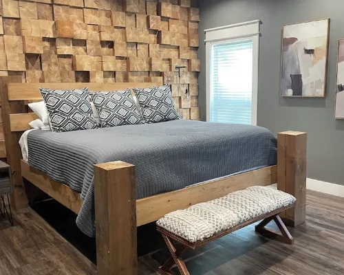 "RIVER TIME" CABIN DIRECTLY ON CADDO RIVER, FLAT YARD Hotels in Glenwood