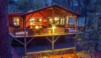 Upper Canyon Cabin, 2 King Beds, Fenced Yard, Wildlife, Dog-friendly! Hotels in Ruidoso