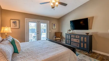 This is the one! Coastal dream 4 min to the beach