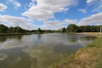 Villa Proche Briare, au Bord du Canal, en Pleine Nature - Villas