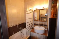 Studio 4 P -idéalement Situé Proche Centre Station