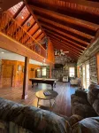 Rustic Log Cabin on private horse farm!