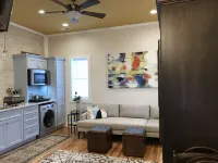 PARK and WALK - Mayberry & Main - 'The Main Suite' - New Construction