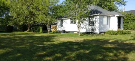 Art Gallery bungalow