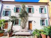 Franco House in the Old Town