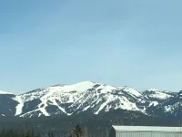 Whitefish Downtown Cottage on the River Trail with views of Big Mountain