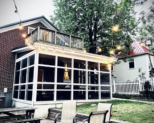 Helen's House-3 bed, 2 bath bungalow 3 blocks from Main Street!!! Hotels in Hermann