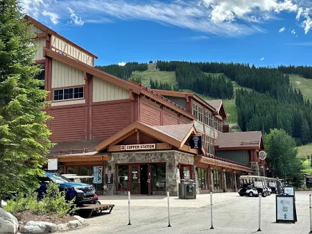 Ski-in, Ski-Out - 3Bd 2Br - Copper Mtn Resort - HotTub