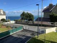 Apartment sea view & feet in the water