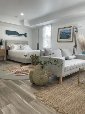 Perfect Studio Apartment ~2 miles to the beach