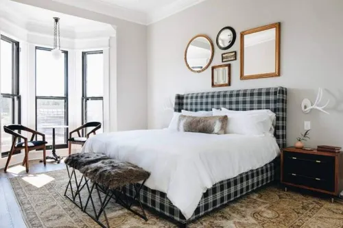 Ulysses Suites, Suite 302