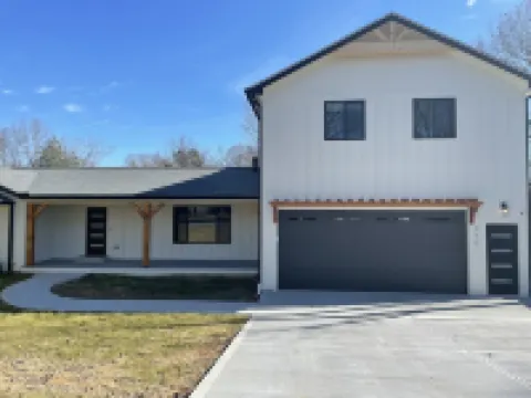 Farmhouse Loft Retreat