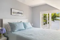 Tranquil lake house in VT w/ breathtaking views!