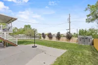 Mountainside Home close to SLC and Ski Resorts