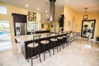 Palm Tree III Pool Home Waterfront