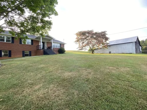 Charming Jefferson City Retreat