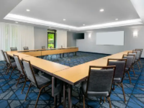 Courtyard Danbury Hotels in Danbury