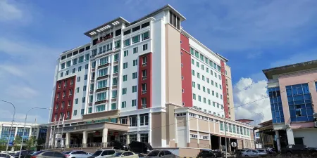 Nu Hotel Отели в г. Bintulu Division