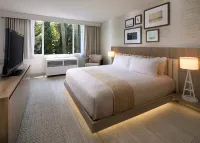 The Belamar Hotel Manhattan Beach, Tapestry Collection by Hilton - balcony