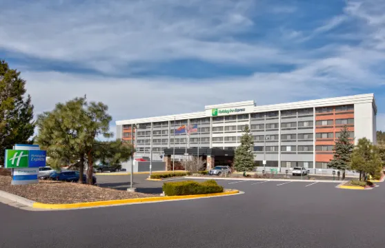 Holiday Inn Express 費拉格爾斯塔夫