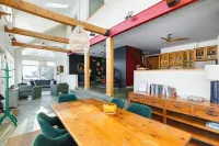 Toymaker Farm: Bright Private Oasis in Saugerties