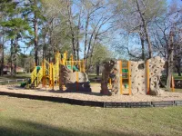 Escape to the Lake for a Hidden Gem. Magnificent lake side setting. Hotels in Gladewater