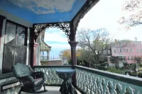 Best Location!! Jackson St, 9 Bedrooms 8 Baths.  Pool, 300ft Beach