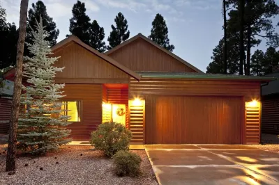 Peaceful Cabin, Pinetop CClub, 1 Level, Private/Gated, Close to Amenities