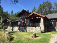 The Most Beautiful House on Flathead Lake - NW Travel Magazine 'Best Waterfront'