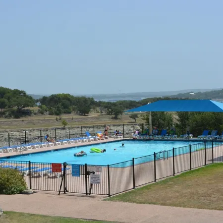 Lake Travis Retreat - Water View