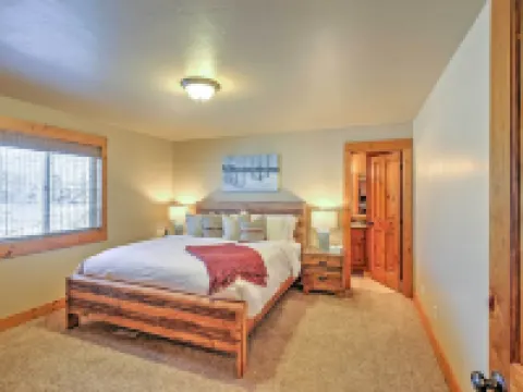 Mary Ann's Mountain Maison - Ski 3 Resorts; Garage; Walk to Town Hotels in Victor