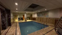 Mavigol Hotel - Pools