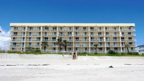 Oceanfront Oasis: Stunning 2BR/2BA Condo in Indian Harbour Beach