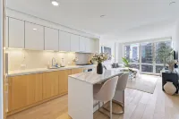 Designer’S Dream Home!! Huge Luxury 1 Bedroom Suite - Best Location by TimesSq