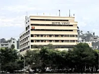 Hotel Veniz Burnham Hotels near Igorot Garden