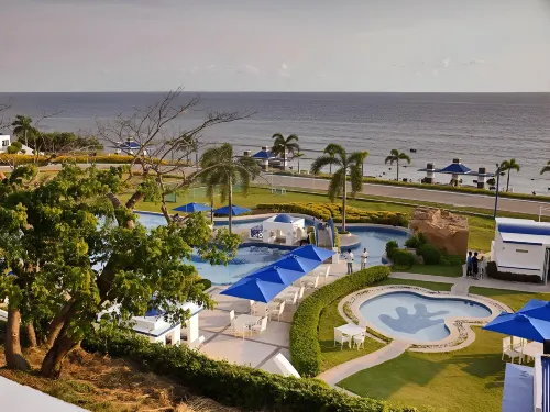 Thunderbird Resorts - Poro Point