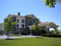 Holiday Inn Express & Suites LONG ISLAND-EAST END by IHG Hotels in Suffolk County