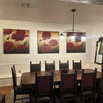 Charming 4-bedroom house with AC, WiFi in enchanting Castroville