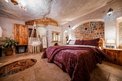 Zeus Cave SUITES
