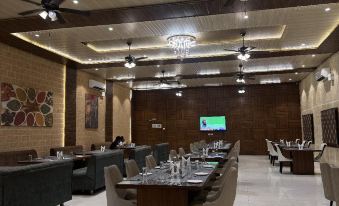MEERA RESORT