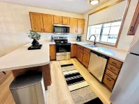 NEW - Great Location - Family Friendly - Garage - Spacious