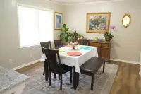 Entire house with 3 bedroom/1.5 bath Hotels in Spalding County