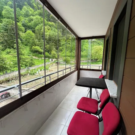 Uçan Pansiyon