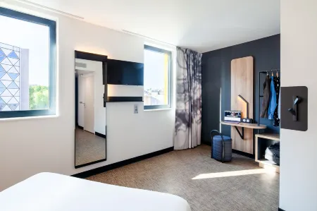 B&B Hôtel Paris Porte de Bagnolet